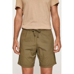 Levi's - Szorty. Zielone spodenki i szorty męskie Levi's®, s, bez wzorów, z elastanu, casualowe. W wyprzedaży za 169,90 zł.