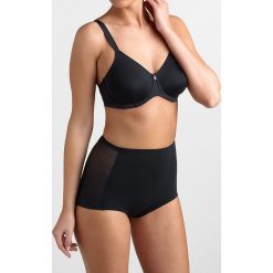 Figi: Figi modelujące "Cool Sensation Highwaist" w kolorze czarnym