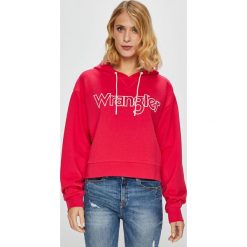 Wrangler - Bluza. Różowe bluzy z kapturem damskie Wrangler, l, z nadrukiem, z bawełny. Za 219,90 zł.