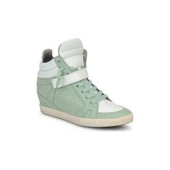 Buty Kennel + Schmenger SOHO BRIGHT. Zielone trampki i tenisówki damskie marki Kennel + Schmenger, bez wzorów, bez zapięcia. Za 791,20 zł.