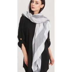 Ciemnoszary Szalik Old Lovin'. Szare szaliki damskie marki other, bez wzorów. Za 29,99 zł.