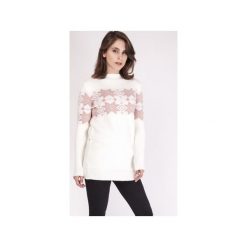 Sweter w skandynawskie wzory, SWE128 ecru/róż MKM. Różowe swetry klasyczne damskie marki Mkm swetry, na zimę, s, z dzianiny. Za 143,00 zł.