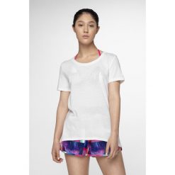 T-shirt damski TSD016 - biały. Białe t-shirty damskie 4f, bez wzorów, bez kołnierzyka. W wyprzedaży za 34,99 zł.
