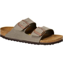 Birkenstock - Klapki Arizona. Szare klapki damskie Birkenstock, w paski, ze skóry, na wysokim obcasie. Za 289,90 zł.