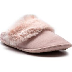 Kapcie CROCS - Classic Luxe Slipper 205394 Rose Dust. Różowe klapki damskie Crocs, bez wzorów, z tworzywa sztucznego, bez obcasa. Za 179,00 zł.