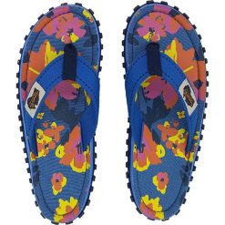 Gumbies - Japonki Islander Floral. Klapki damskie Gumbies, w paski, z bawełny, bez obcasa, na obcasie. W wyprzedaży za 89,90 zł.