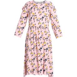 Sukienki hiszpanki: Modström FARDOSA PRINT DRESS Sukienka letnia rose