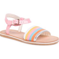 Sandały CLARKS - Finch Stride Y 261490136 Multicolour Lea. Różowe sandały dziewczęce Clarks, ze skóry ekologicznej, bez zapięcia. W wyprzedaży za 159,00 zł.