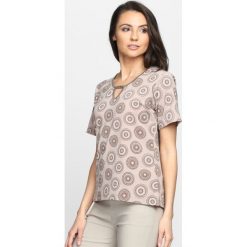 Khaki T-shirt Panoply. Brązowe t-shirty damskie marki Born2be, l. Za 19,99 zł.
