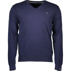 Sweter w kolorze granatowym. Niebieskie swetry klasyczne męskie Guess, m, z nadrukiem. W wyprzedaży za 249,95 zł.