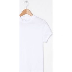 T-shirt basic - Biały. Białe t-shirty damskie House, s, bez wzorów, bez kołnierzyka. W wyprzedaży za 19,99 zł.
