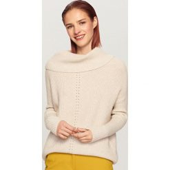 Sweter z odkrytymi ramionami - Kremowy. Białe bez kategorii Reserved, m. Za 99,99 zł.