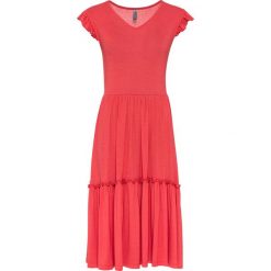 Sukienka bonprix koralowy. Czerwone sukienki damskie bonprix, bez wzorów, z dekoltem w serek, bez rękawów. Za 109,99 zł.