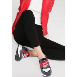 Szaro-Niebieskie Sneakersy Now Me!. Szare buty sportowe damskie marki Inny. Za 44,99 zł.
