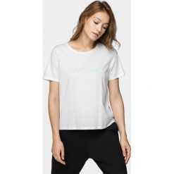 T-shirt damski TSD615 - biały - Outhorn. Białe koszulki damskie Outhorn, bez wzorów, z asymetrycznym kołnierzem, bez rękawów. W wyprzedaży za 29,99 zł.