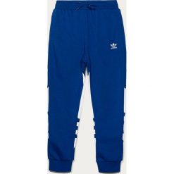 Adidas Originals - Spodnie dziecięce 140-170 cm. Czarne spodnie dziewczęce adidas Originals, z nadrukiem, z elastanu. Za 159,90 zł.