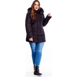 Pikowana kurtka z kapturem czarny. Czarne kurtki damskie Tagless, plus size, bez wzorów, z kapturem. Za 186,64 zł.