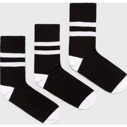 Ellesse - Skarpetki (2-pack). Czarne skarpetki damskie marki Ellesse, bez wzorów, z elastanu. W wyprzedaży za 49,90 zł.