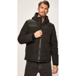 Dkny - Kurtka. Czarne płaszcze męskie DKNY, s, bez wzorów, z elastanu, krótkie, z kapturem. W wyprzedaży za 379,90 zł.