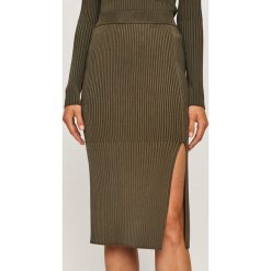 Sportmax Code - Spódnica. Żółte spódniczki damskie Sportmax Code, na co dzień, s, bez wzorów, z wiskozy, casualowe, midi, ołówkowe. Za 929,90 zł.