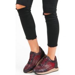 MODNE BUTY SPORTOWE. Buty sportowe damskie KYLIE, bez wzorów, sportowe. Za 129,90 zł.