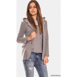 Szara marynarka z kapturem bluza damska. Szare bluzy rozpinane damskie Pakamera, z dresówki, z kapturem. Za 189,00 zł.