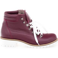 Botki - skóra naturalna - model 476 - kolor bordowy. Czerwone botki damskie Zapato, na zimę, z jeansu, eleganckie, za kostkę, bez obcasa, na obcasie, na sznurówki. W wyprzedaży za 159,60 zł.