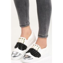 Białe Slip On Bromance. Białe trampki damskie slip on Born2be, z materiału. Za 79,99 zł.