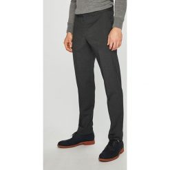 S.Oliver Black Label - Spodnie. Szare spodnie męskie marki s.Oliver BLACK LABEL, na co dzień, s, z haftami, z poliesteru, casualowe. W wyprzedaży za 219,90 zł.