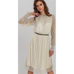 Złota Sukienka Salvador. Żółte sukienki damskie Renee, s, bez wzorów, eleganckie, ze stójką, bez rękawów, długie, midi, rozkloszowane. Za 109,99 zł.