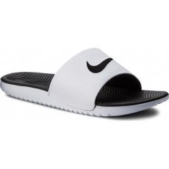 Klapki NIKE - Kawa Slide 832646 100 White/Black. Białe klapki męskie marki Nike, z materiału. W wyprzedaży za 129,00 zł.