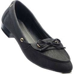 Mokasyny w 2 szerokościach bonprix czarny. Czarne baleriny damskie marki bonprix, eleganckie. Za 59,99 zł.