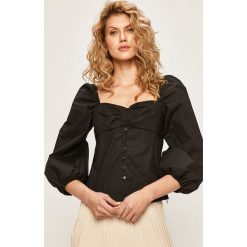 Pinko - Bluzka. Czarne koszule damskie Pinko, bez wzorów, z elastanu, z włoskim kołnierzykiem, bez rękawów. W wyprzedaży za 299,90 zł.