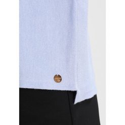 Swetry klasyczne damskie: Rich & Royal CREW NECK Sweter light blue
