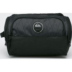 Quiksilver - Kosmetyczka. Niebieskie kosmetyczki męskie marki Quiksilver, bez wzorów, z poliesteru. W wyprzedaży za 119,90 zł.