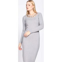 Szara Sukienka Underline. Szare sukienki damskie Born2be, s, bez wzorów, z dzianiny, z okrągłym kołnierzem, z długim rękawem, długie, midi, dopasowane. Za 84,99 zł.
