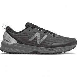 New Balance FuelCore NITREL v3 Trail - WTNTRLB3. Pomarańczowe buty sportowe damskie New Balance, bez wzorów, z materiału, tenisowe. W wyprzedaży za 199,99 zł.