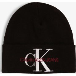 Calvin Klein Jeans - Czapka damska, czarny. Czarne czapki damskie Calvin Klein Jeans, bez wzorów, z bawełny. Za 179,95 zł.