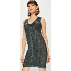 Answear - Sukienka. Różowe sukienki damskie ANSWEAR, s, bez wzorów, z poliesteru, eleganckie, bez kołnierzyka, bez rękawów, mini, dopasowane. W wyprzedaży za 39,90 zł.