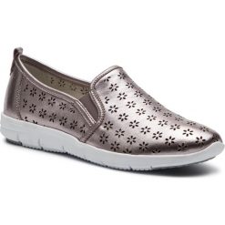 Półbuty CAPRICE - 9-24500-22 Soft Pink Met. 596. Różowe półbuty damskie Caprice, bez wzorów, ze skóry, bez obcasa, na płaskiej podeszwie, bez zapięcia. W wyprzedaży za 179,00 zł.