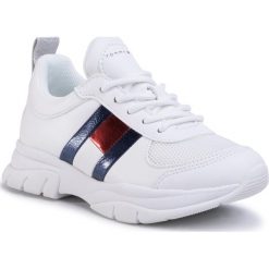 Sneakersy TOMMY HILFIGER - Low Cut Lace-Up Sneaker T3A4-30633-0968 M White 100. Białe półbuty dziewczęce TOMMY HILFIGER, na sznurówki. Za 299,00 zł.