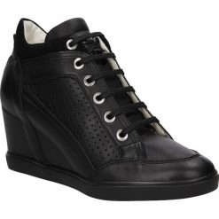 Sneakersy geox d7267c 00085. Czarne sneakersy damskie Geox, ze skóry. Za 699,99 zł.