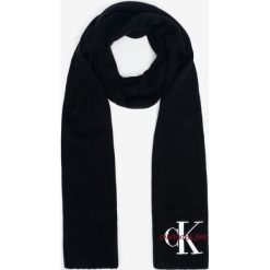Calvin Klein Szalik Czarny. Czarne szaliki damskie Calvin Klein, bez wzorów, z bawełny. Za 292,95 zł.