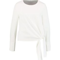 Bluzki damskie: Opus FLOTA Bluzka milk
