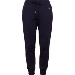 Polo Ralph Lauren MAGIC Spodnie treningowe aviator navy. Niebieskie spodnie dresowe damskie Polo Ralph Lauren, l, z bawełny. Za 419,00 zł.