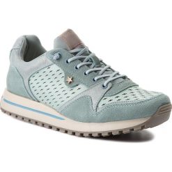 Sneakersy WRANGLER - Beyond Punched WL181556 Lt. Blue 12. Niebieskie półbuty damskie Wrangler, na co dzień, bez wzorów, z zamszu, bez obcasa, na płaskiej podeszwie, bez zapięcia. W wyprzedaży za 199,00 zł.