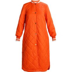 Kurtki damskie: Baum und Pferdgarten DEBBY Kurtka Bomber burnt orange