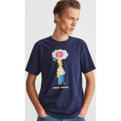 T-shirt z nadrukiem The Simpsons - Granatowy. Niebieskie t-shirty męskie z nadrukiem Reserved, l. Za 49,99 zł.