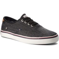 Tenisówki WRANGLER - Legend Board WM171010 Washed Black Denim 452. Czarne półbuty męskie skórzane marki Wrangler, bez wzorów, eleganckie, bez zapięcia. W wyprzedaży za 169,00 zł.