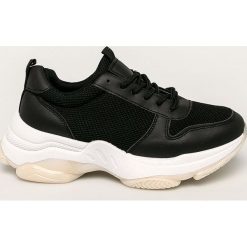 Answear - Buty. Czarne buty sportowe damskie ANSWEAR, bez wzorów, z gumy, sportowe. W wyprzedaży za 79,90 zł.